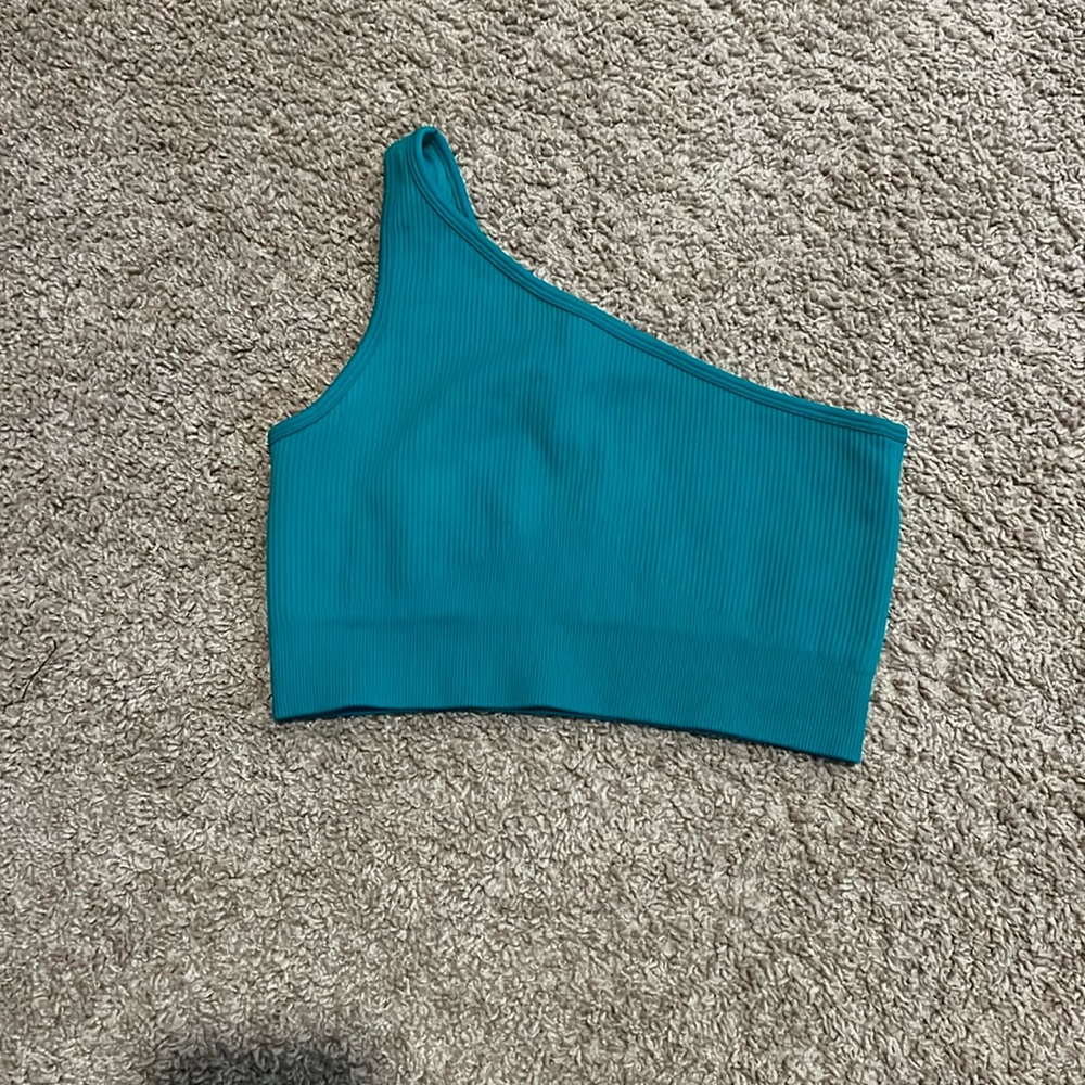 Active top